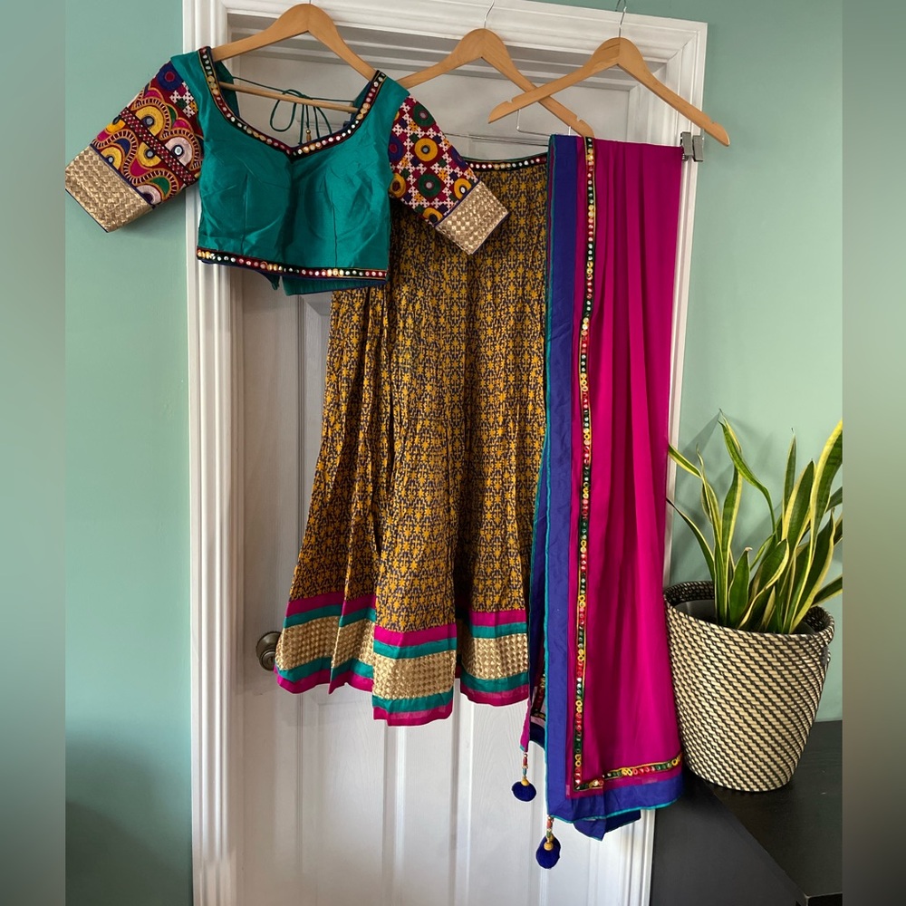 Chaniya choli